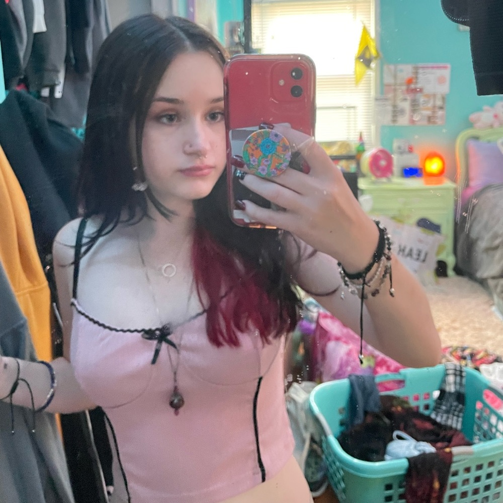 Pink top with bow